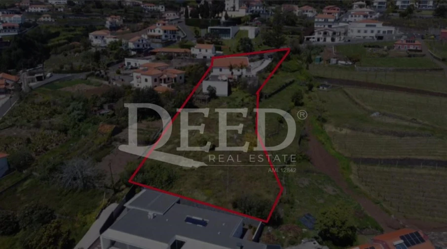 Moradia T6 para Venda em Estreito da Calheta Foto 28