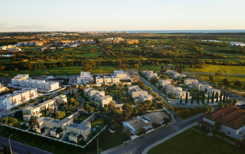 Moradia T3 para Venda em Quarteira Foto 2