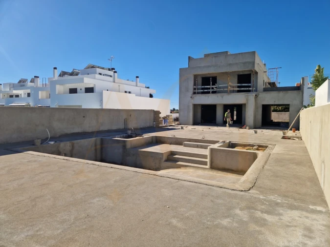 Moradia T4 para Venda em Castro Marim Foto 2