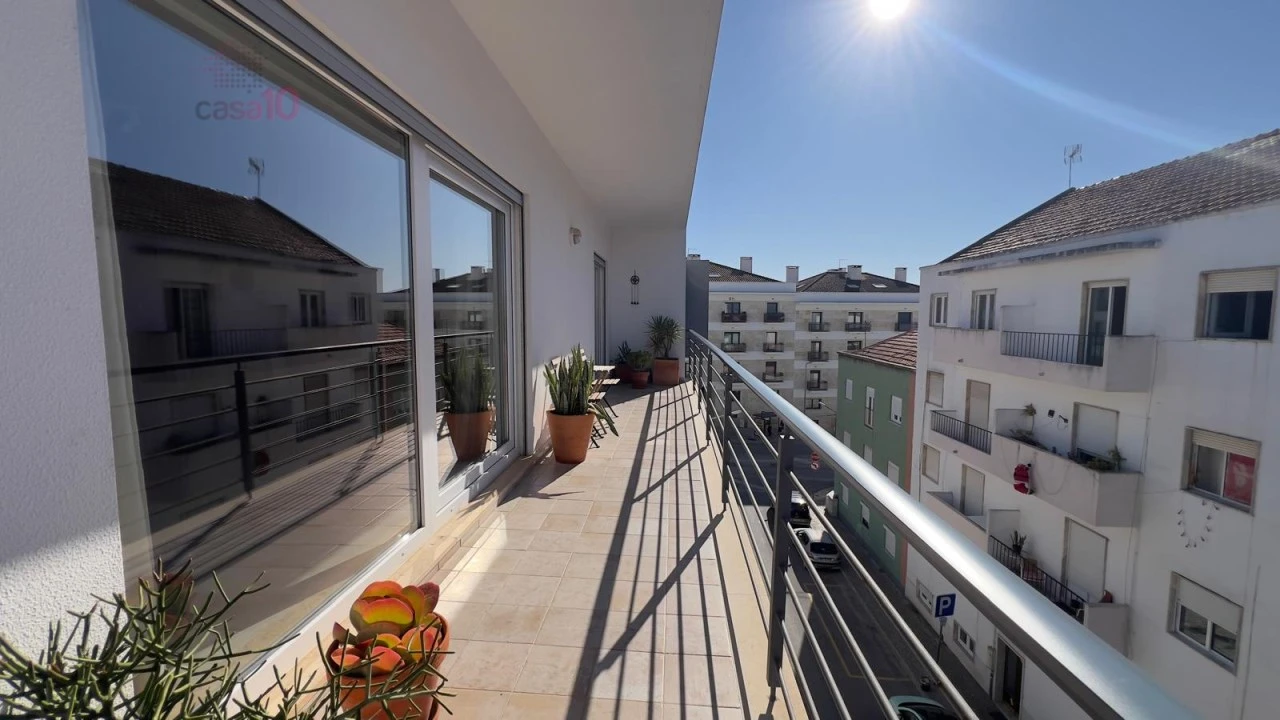 Apartamento T4 para Venda em Alcochete Foto 10