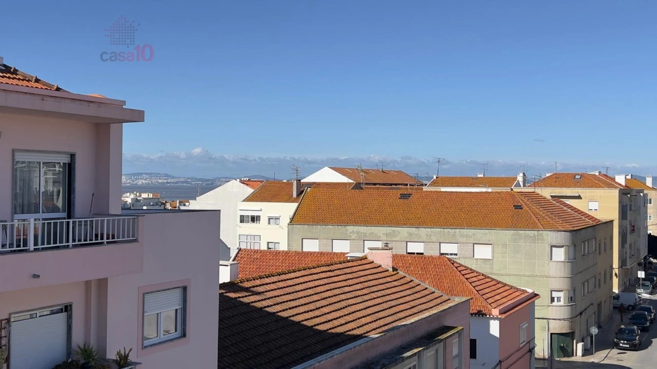 Apartamento T4 para Venda em Alcochete Foto 11