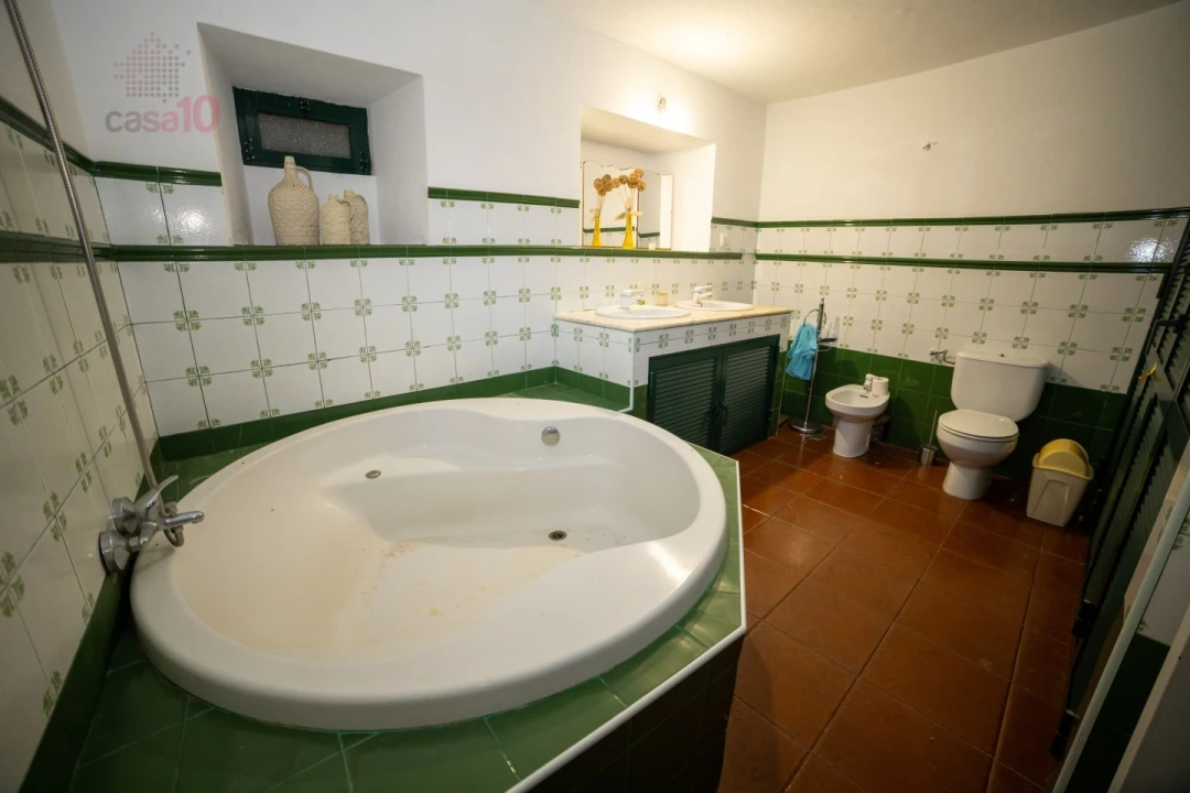 Quinta T4 para Venda em Canaviais Foto 17