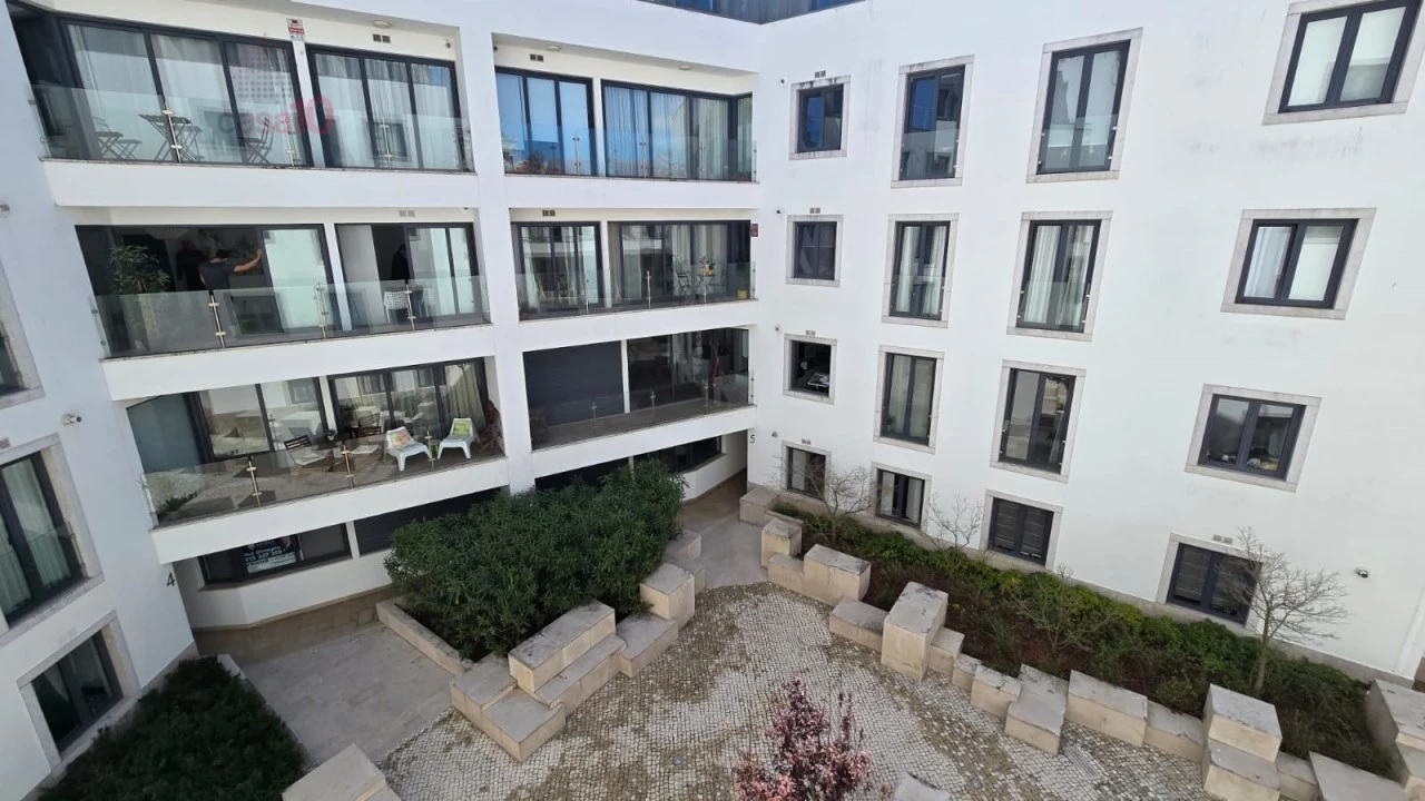 Apartamento T1 para Venda em Misericórdia Foto 7