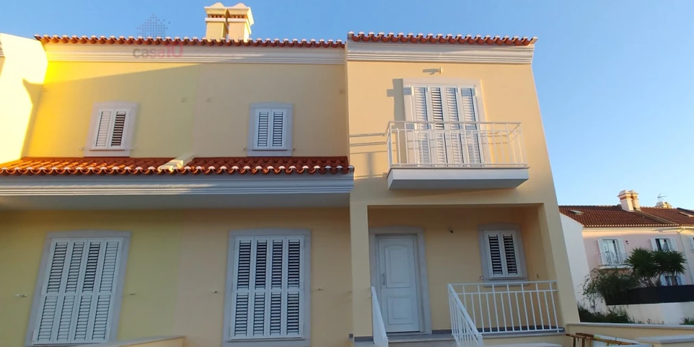 Moradia T3 para Venda em Alcochete Foto 3