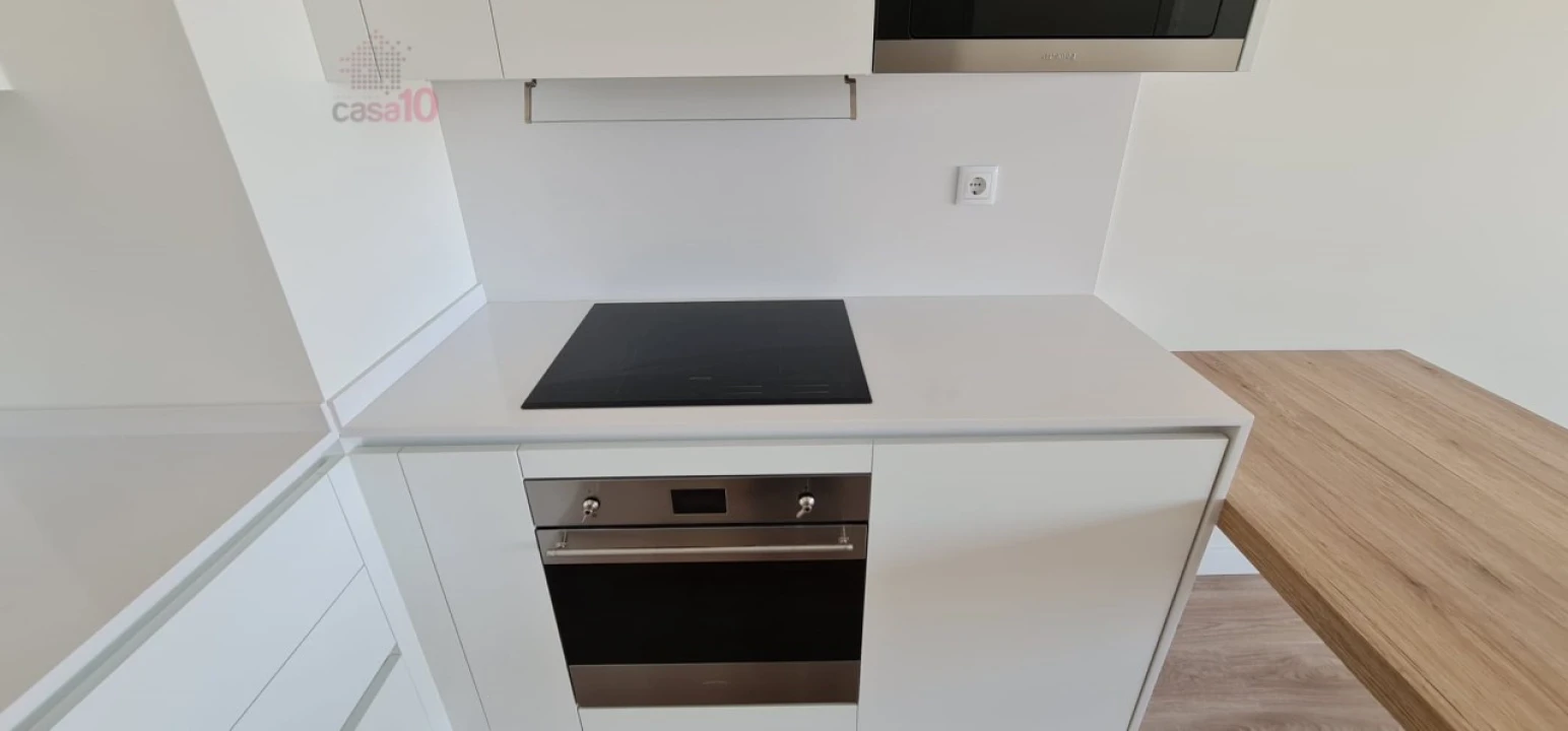 Apartamento T1 para Arrendamento em Olivais Foto 5