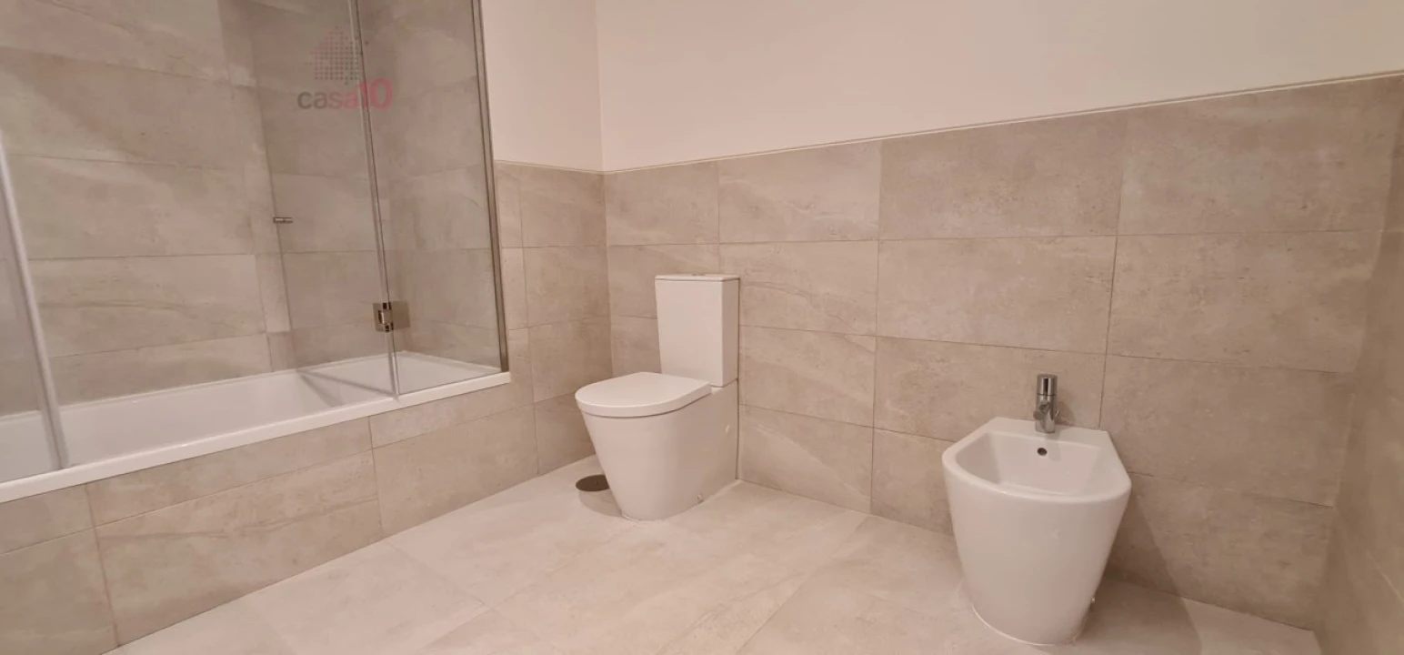 Apartamento T1 para Arrendamento em Olivais Foto 17