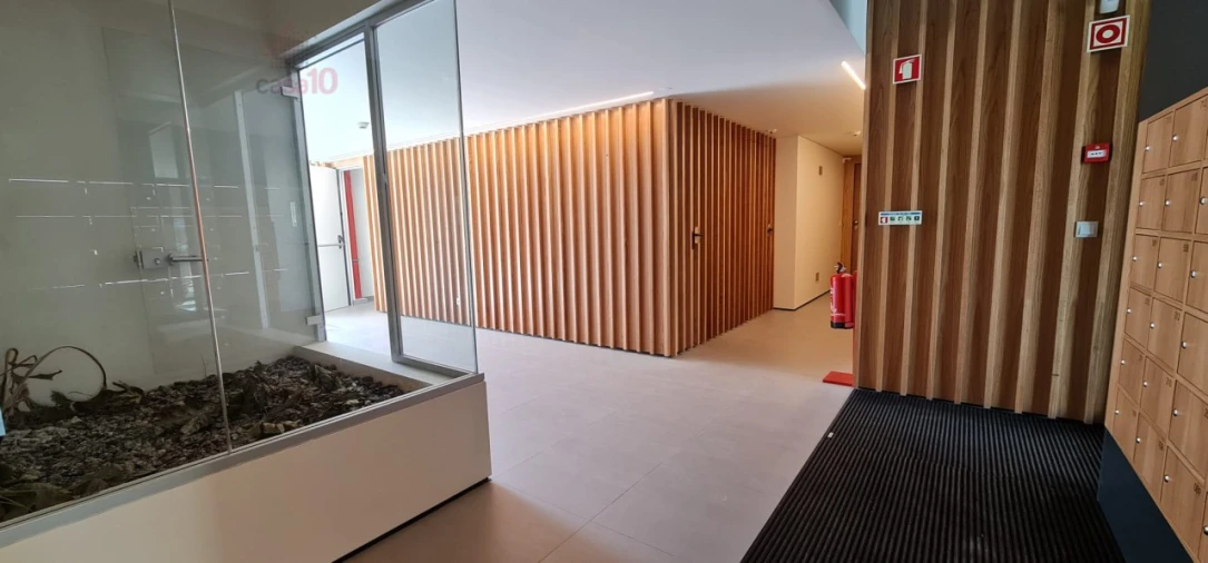 Apartamento T1 para Arrendamento em Olivais Foto 23