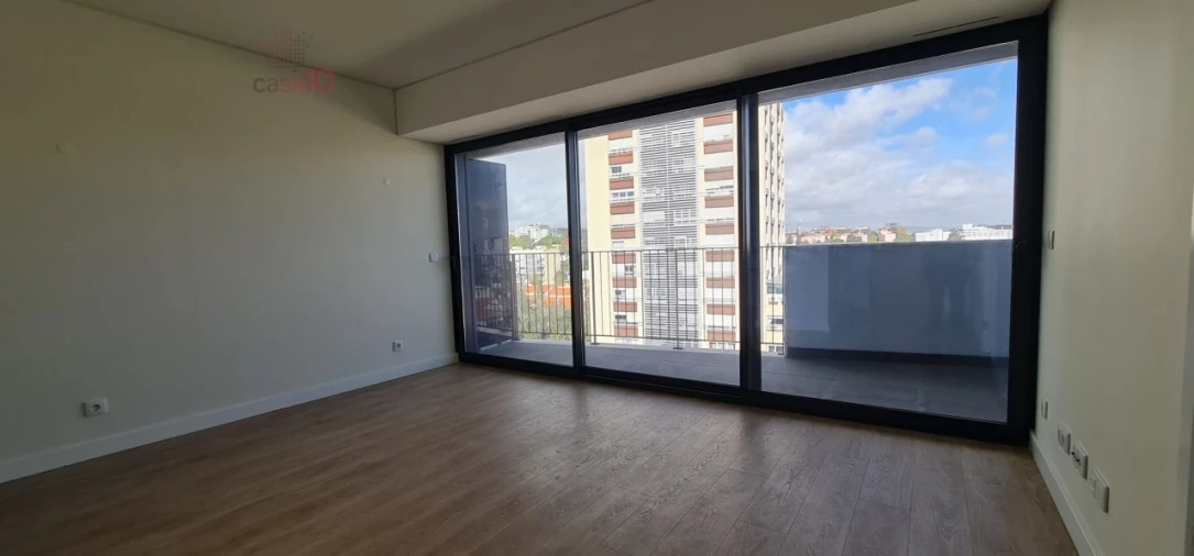 Apartamento T1 para Arrendamento em Olivais Foto 8