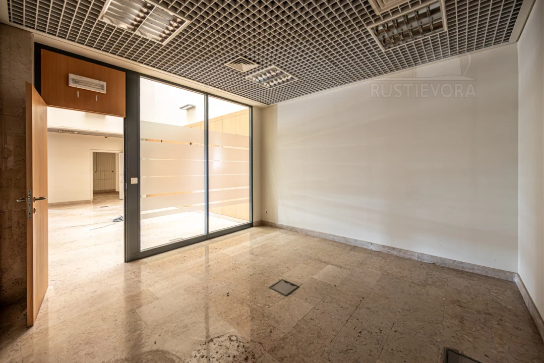 Loja para Venda em Portel Foto 24