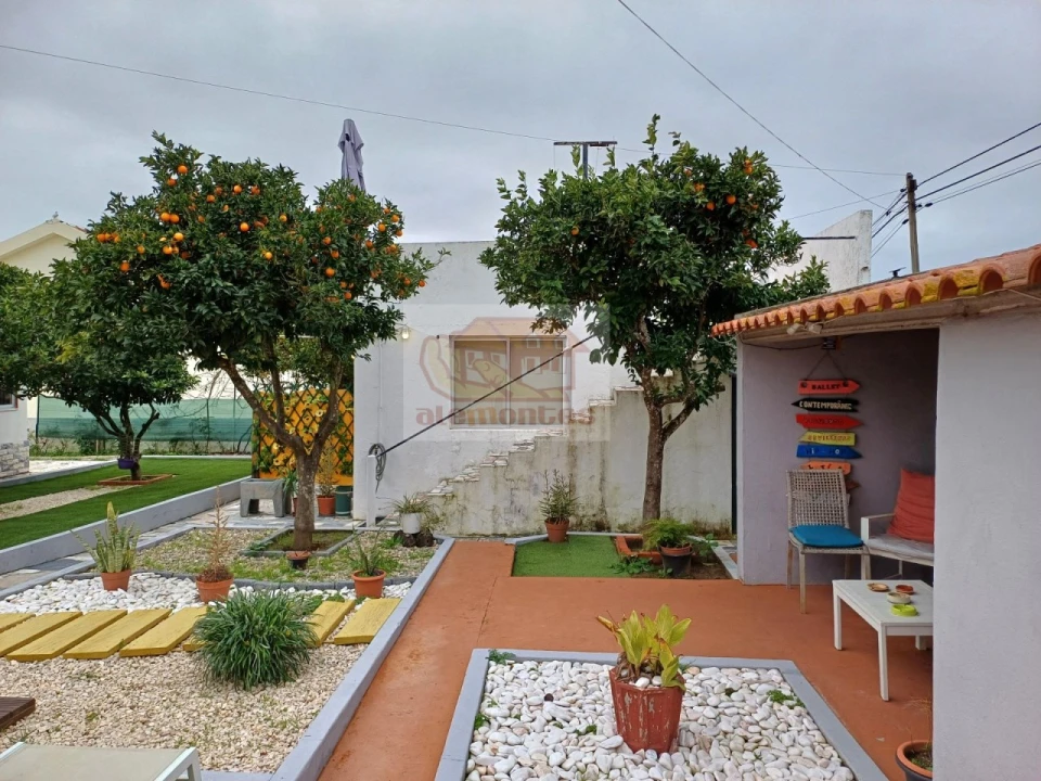 Moradia T3 para Venda em Torrão Foto 1