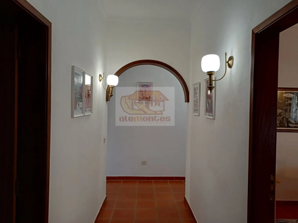 Moradia T3 para Venda em Torrão Foto 11