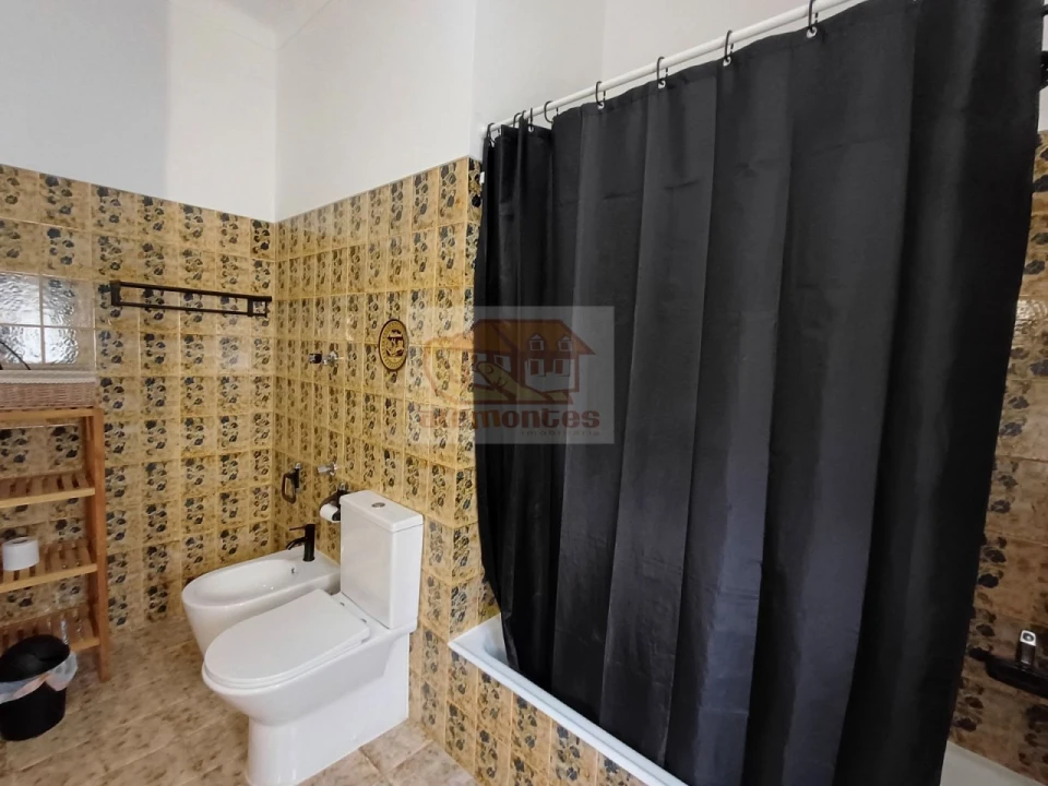 Moradia T3 para Venda em Torrão Foto 17