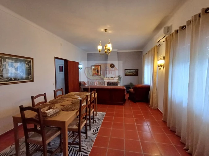 Moradia T3 para Venda em Torrão Foto 9