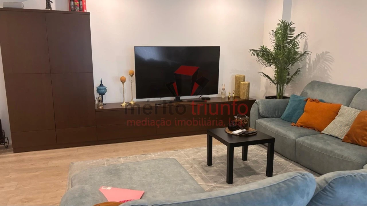 Apartamento T3 para Venda em Vila Nova de Famalicão e Calendário Foto 6