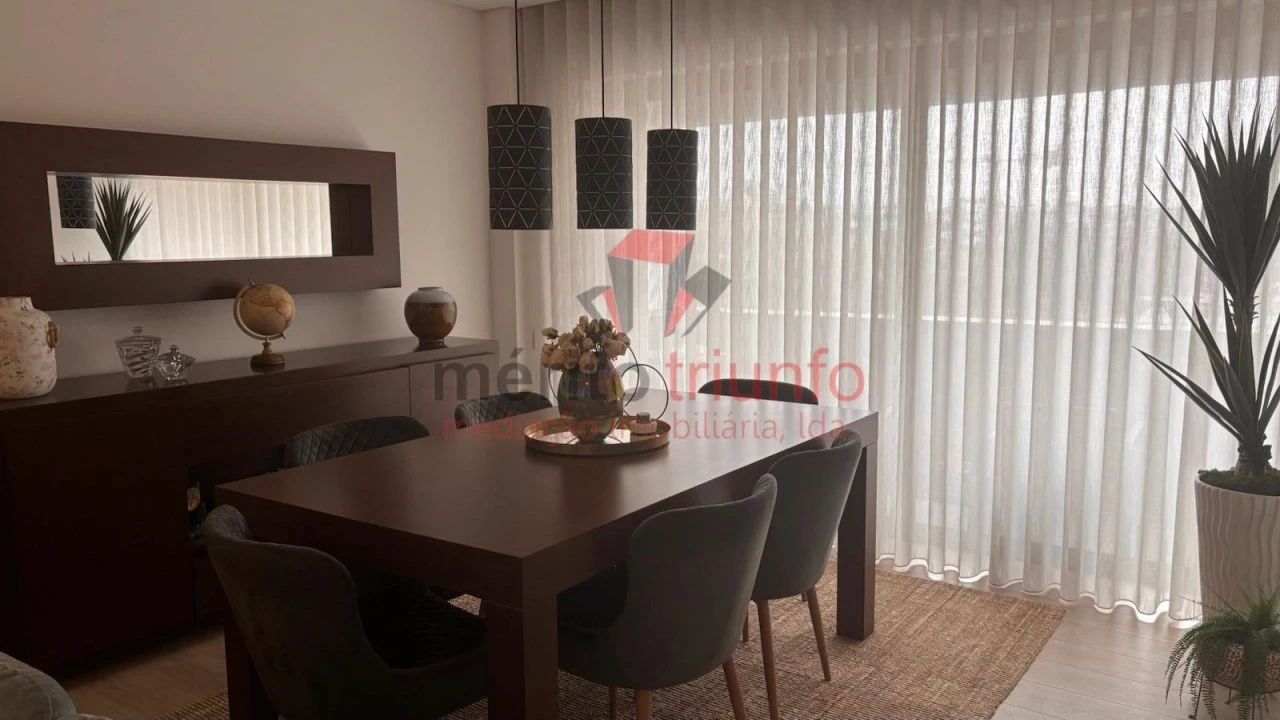 Apartamento T3 para Venda em Vila Nova de Famalicão e Calendário Foto 7