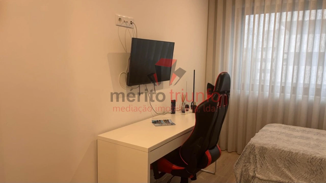 Apartamento T3 para Venda em Vila Nova de Famalicão e Calendário Foto 28