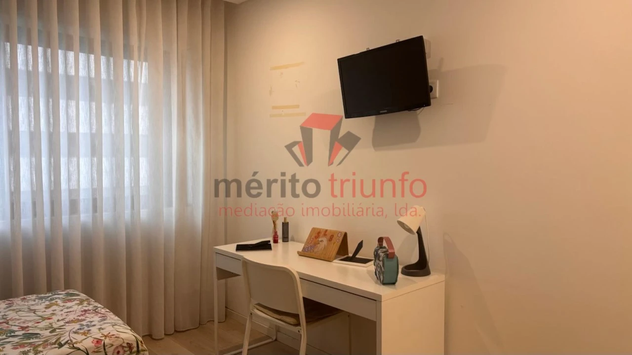 Apartamento T3 para Venda em Vila Nova de Famalicão e Calendário Foto 30
