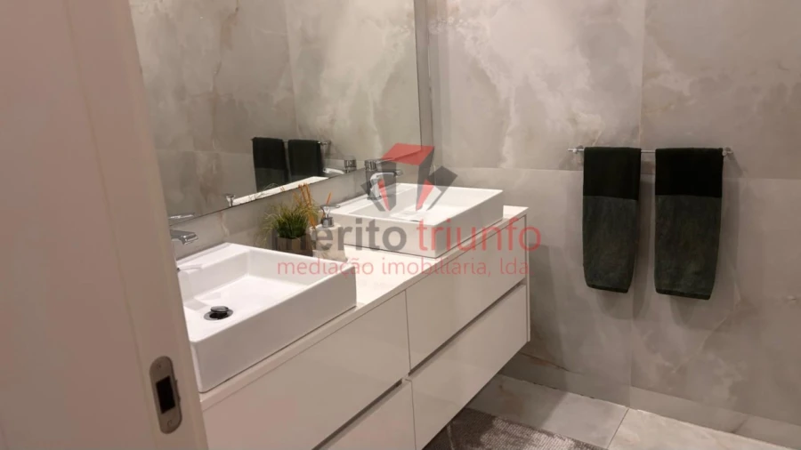 Apartamento T3 para Venda em Vila Nova de Famalicão e Calendário Foto 18