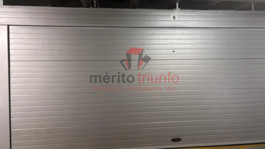 Apartamento T3 para Venda em Vila Nova de Famalicão e Calendário Foto 35