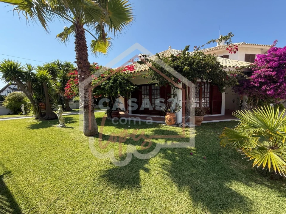 Moradia T4 para Venda em Gafanha da Nazaré Foto 1