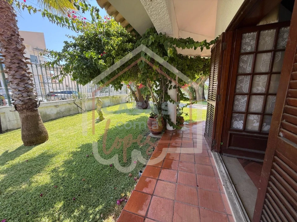 Moradia T4 para Venda em Gafanha da Nazaré Foto 4