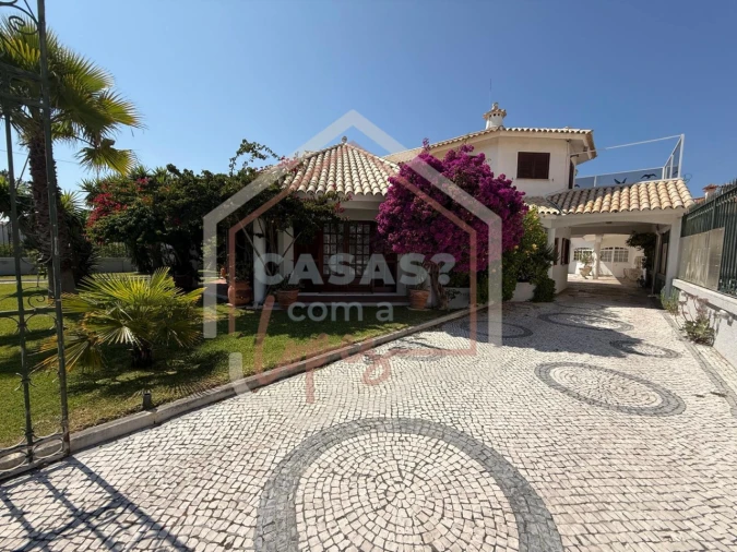 Moradia T4 para Venda em Gafanha da Nazaré Foto 2