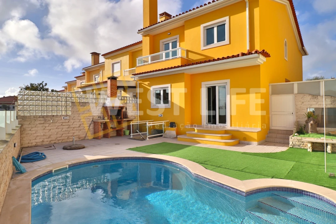 Moradia T3 para Venda em Silveira Foto 2