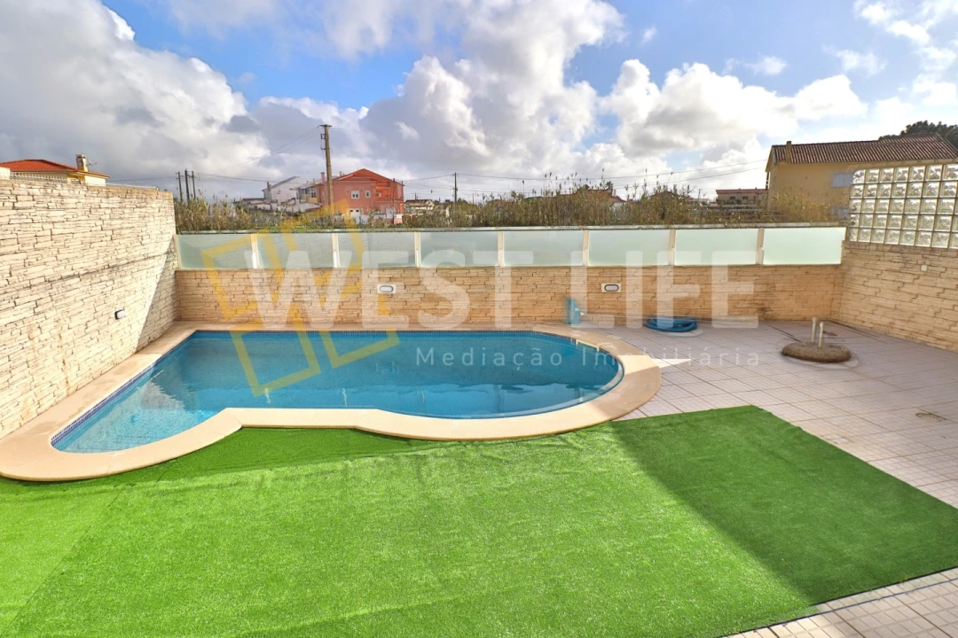 Moradia T3 para Venda em Silveira Foto 3