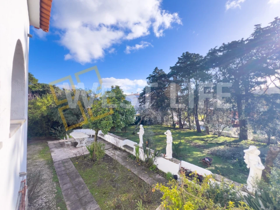 Moradia T6 para Venda em Venda do Pinheiro e Santo Estêvão das Galés Foto 13