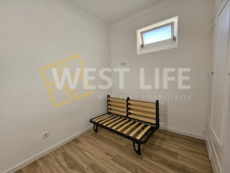 Garagem para Arrendamento em Ericeira Foto 8