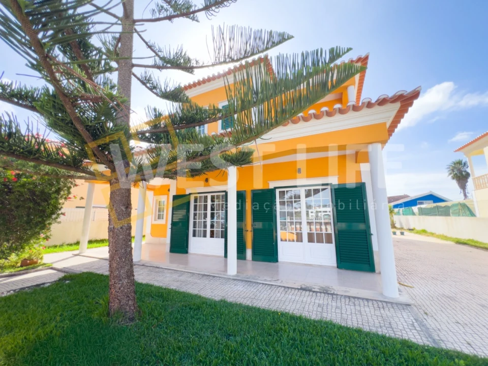 Moradia T4 para Venda em Ericeira Foto 36