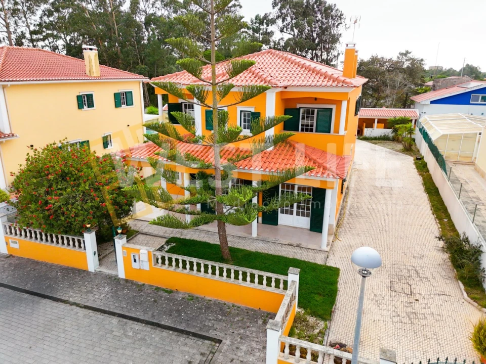 Moradia T4 para Venda em Ericeira Foto 35