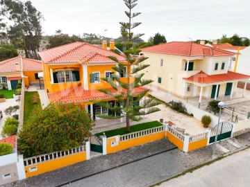 Moradia T4 para Venda em Ericeira