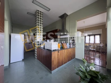 Moradia T5 para Venda em Mafra