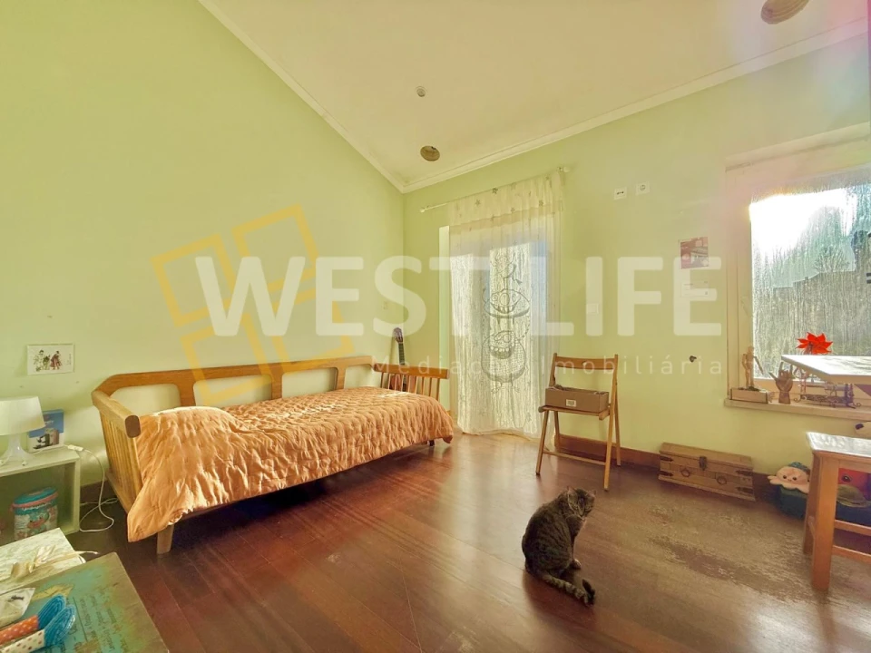 Moradia T6 para Venda em Encarnação Foto 22