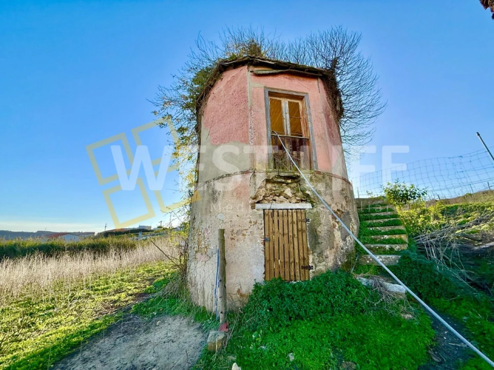 Moradia T6 para Venda em Encarnação Foto 31