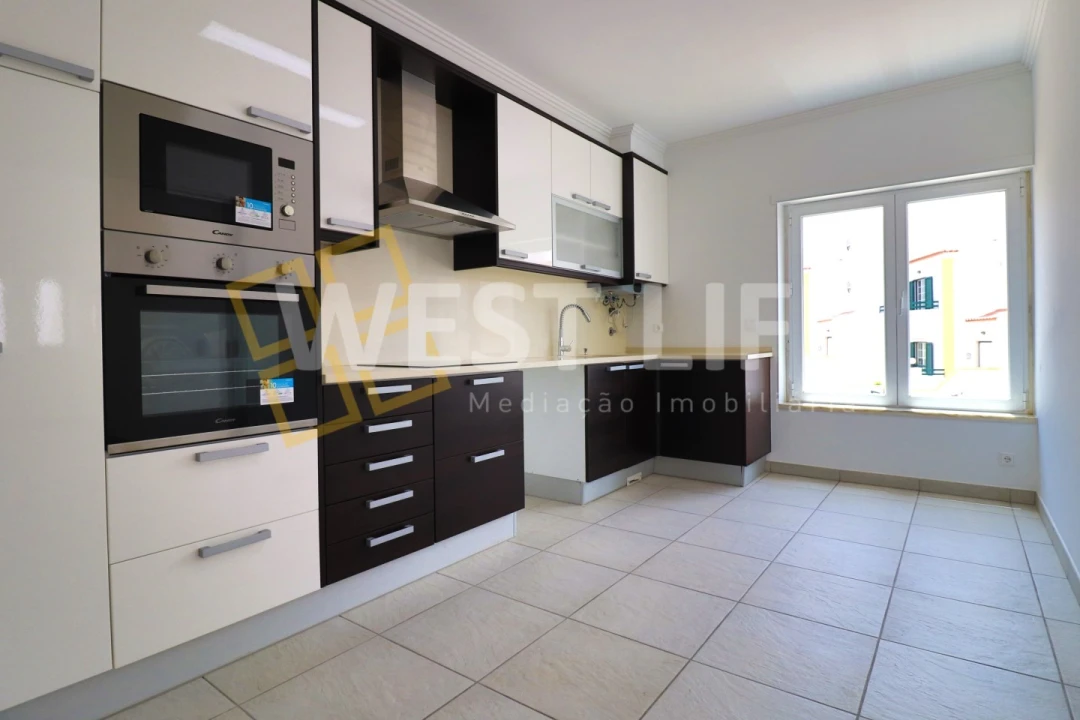 Moradia T3 para Venda em Ericeira Foto 3