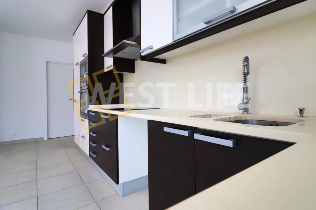 Moradia T3 para Venda em Ericeira Foto 12