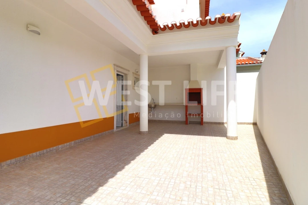 Moradia T3 para Venda em Ericeira Foto 13