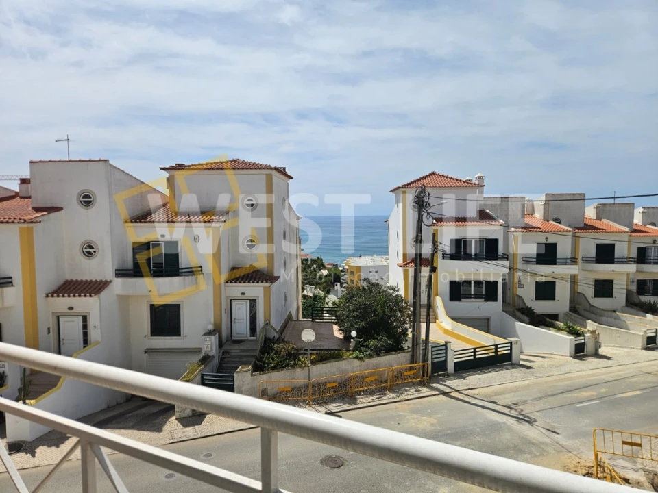 Moradia T3 para Venda em Ericeira Foto 1