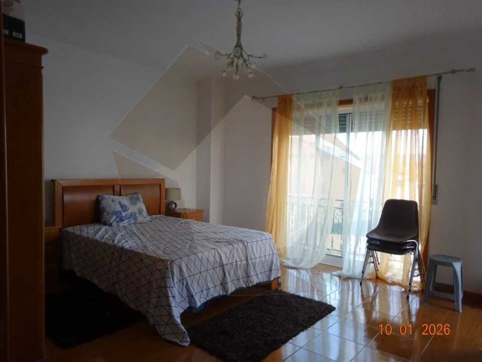 Moradia T3 para Venda em Vila Boa do Bispo Foto 19