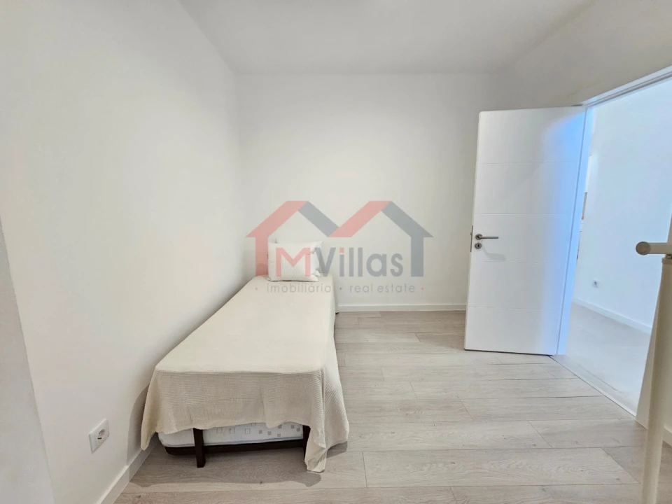 Moradia T2 para Venda em Loule (São Clemente) Foto 19