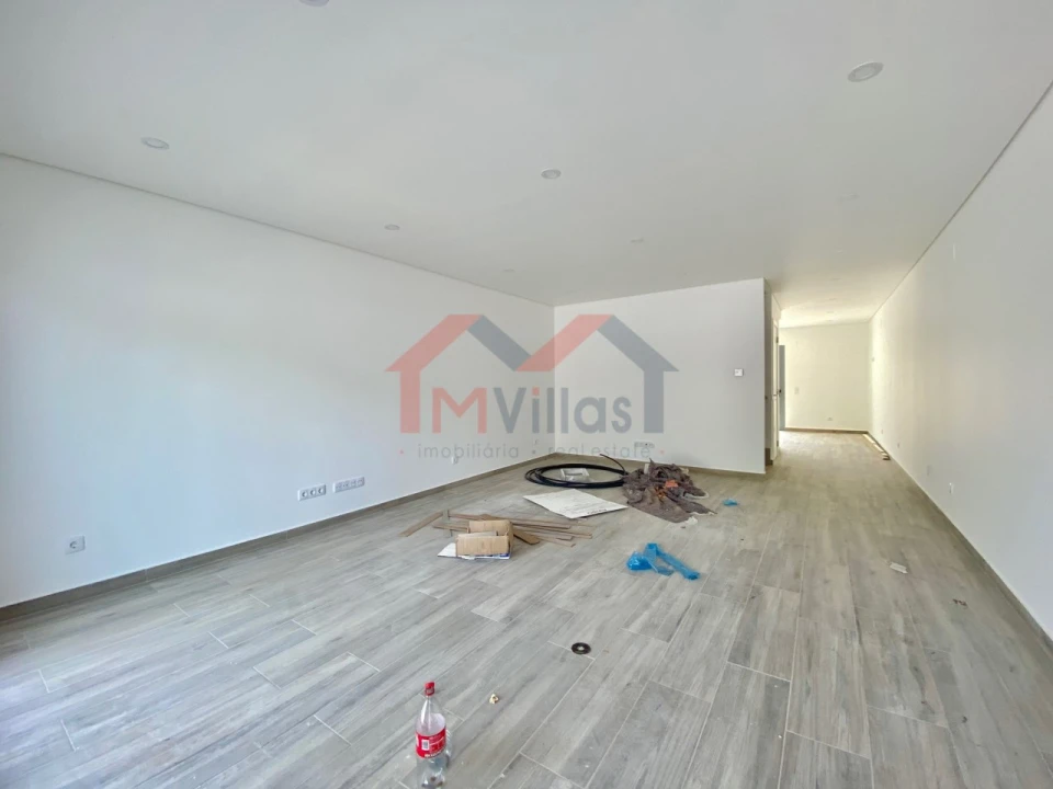 Moradia T3 para Venda em Tavira (Santa Maria e Santiago) Foto 3