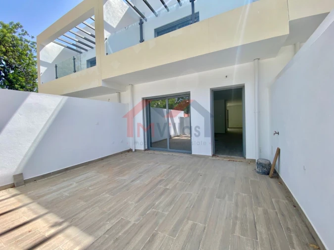 Moradia T3 para Venda em Tavira (Santa Maria e Santiago) Foto 1