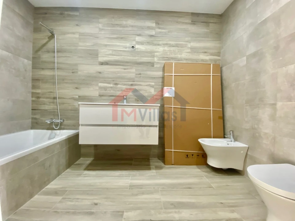 Moradia T5 para Venda em Tavira (Santa Maria e Santiago) Foto 14