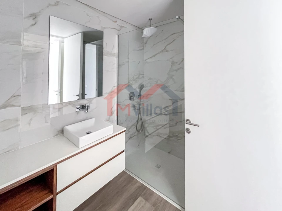 Apartamento T2 para Venda em Almancil Foto 8