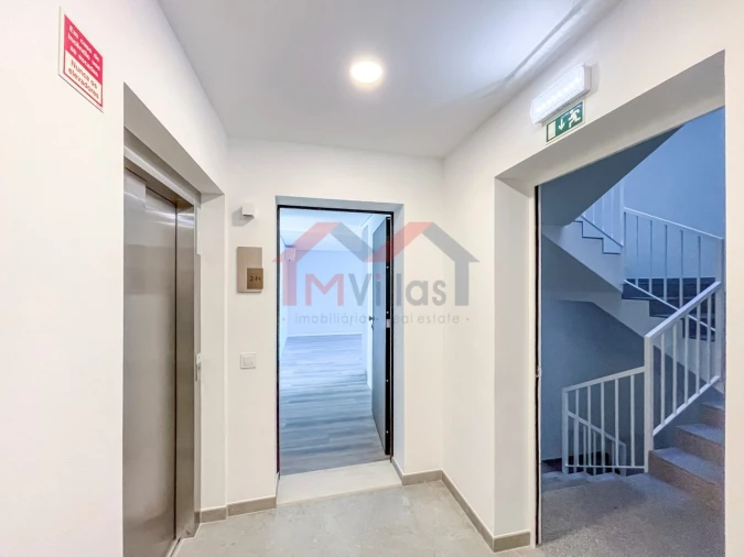 Apartamento T2 para Venda em Almancil Foto 13