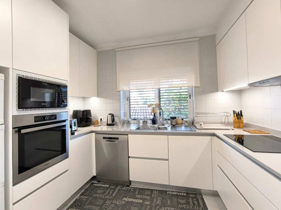 Moradia T3 para Venda em Lanhelas Foto 1