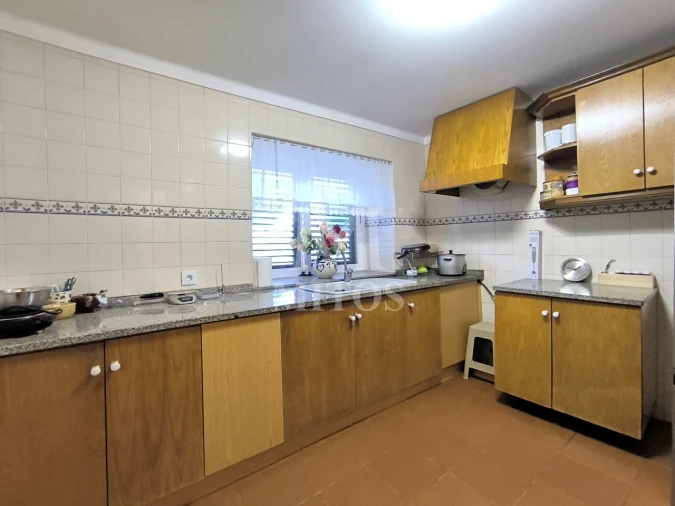 Moradia T3 para Venda em Lanhelas Foto 17