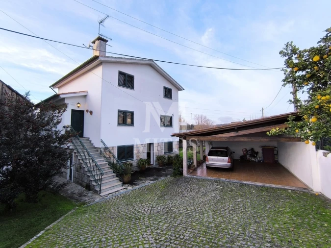 Moradia T3 para Venda em Lanhelas Foto 20